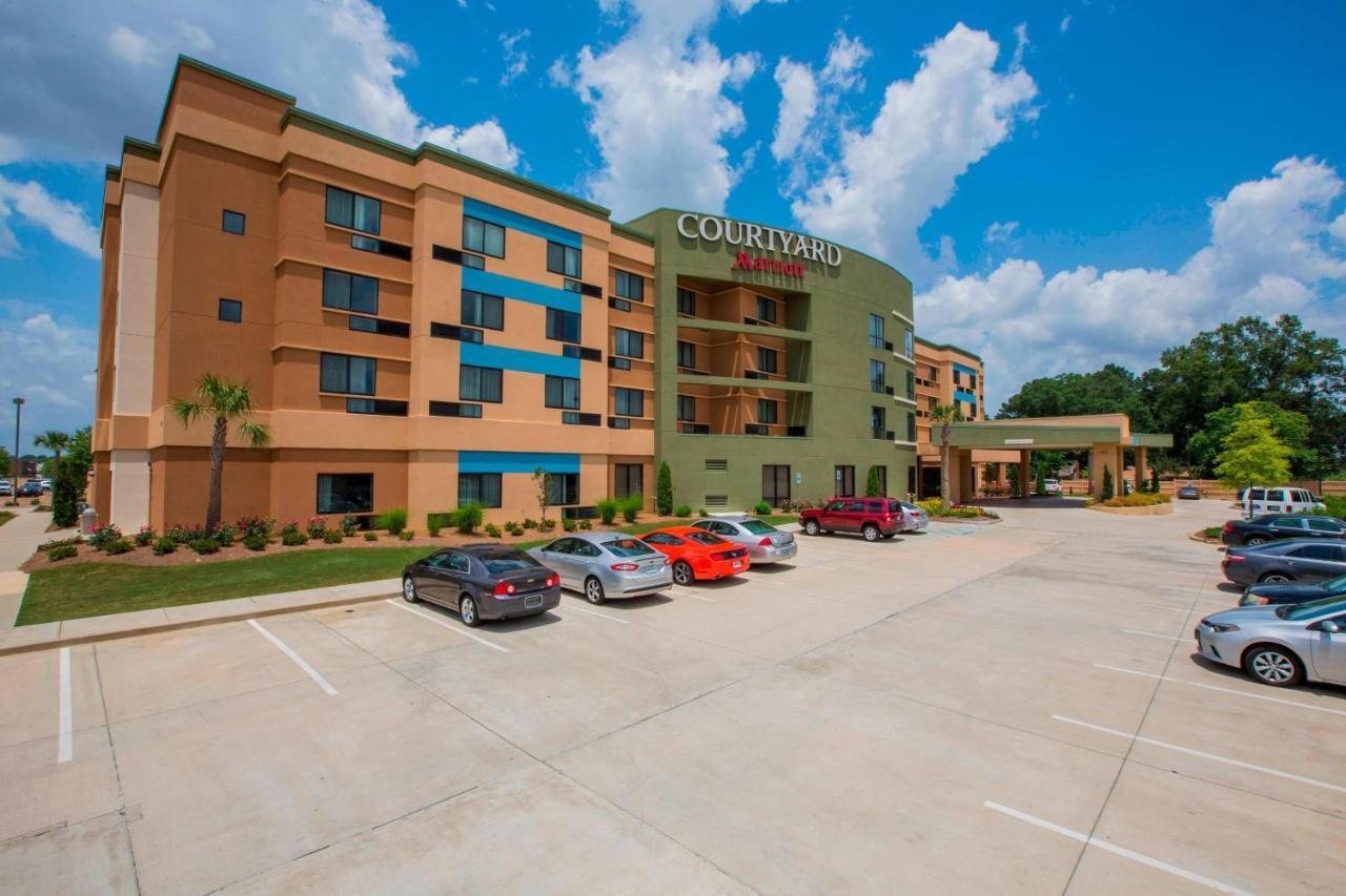 Courtyard By Marriott Jackson Airport/Pearl Hotel Exterior photo